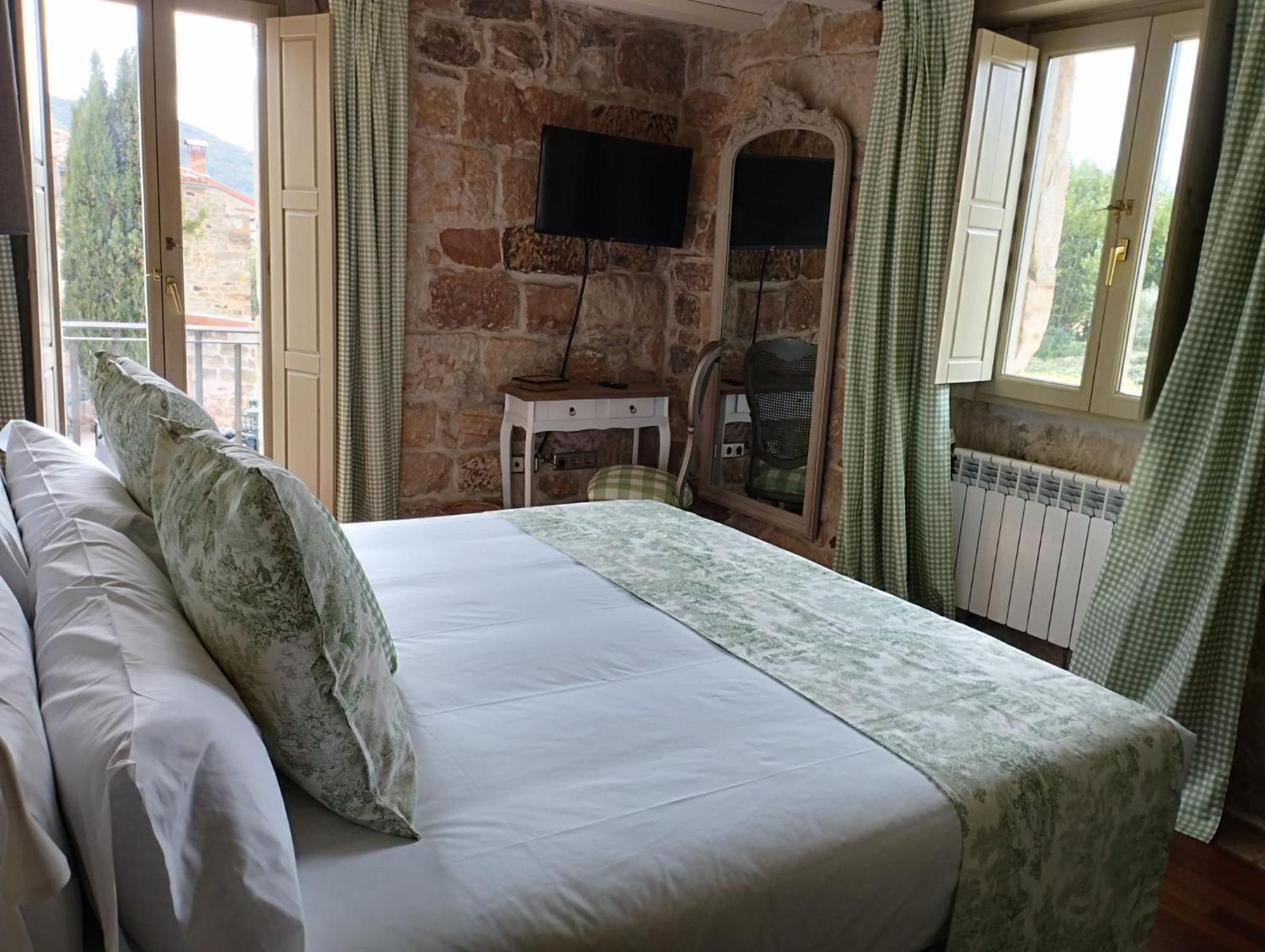Quintanilla las Torres Maison Baron De La Galleta B&B المظهر الخارجي الصورة