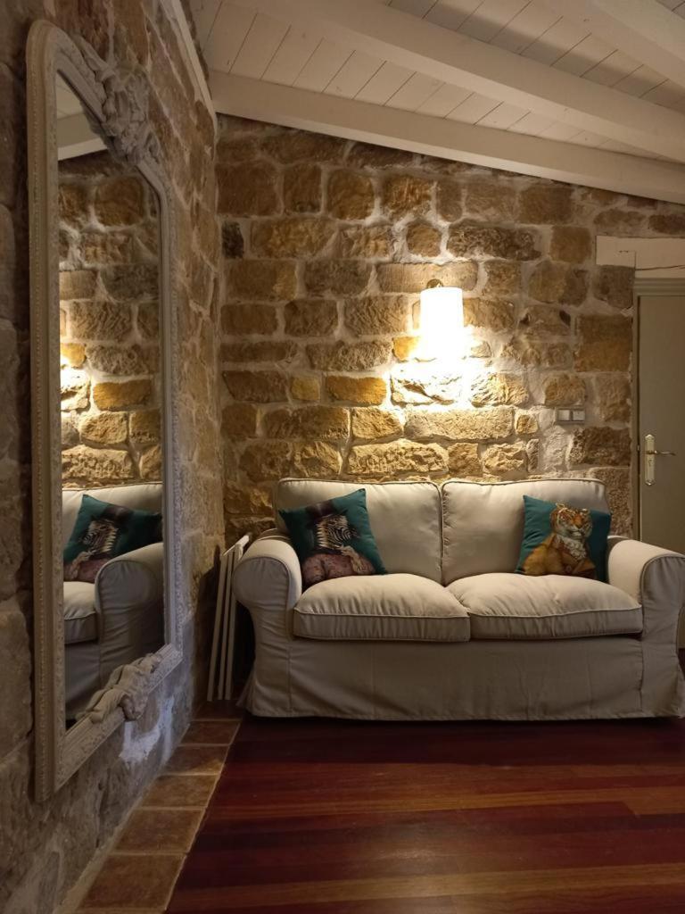 Quintanilla las Torres Maison Baron De La Galleta B&B المظهر الخارجي الصورة